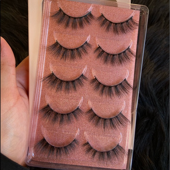 Mink eyelashes 5 Pairs - Picture 3 of 4